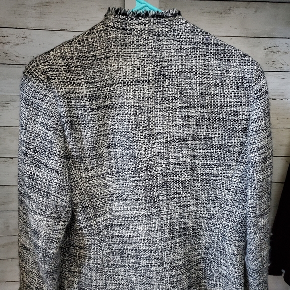 Talbots Size 4 Winter Blazer - Picture 5 of 7